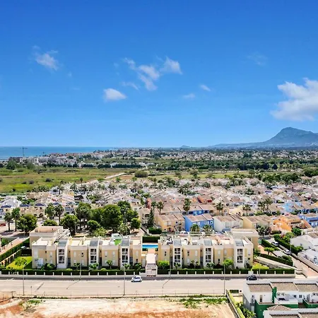 Luxury Apt, Beach, Pool Open 365 Days, Near Javea & Denia Apartament *