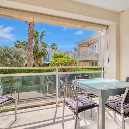 アパート Luxury Apt, Beach, Pool Open 365 Days, Near Javea & Denia *